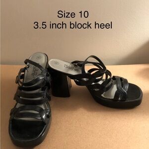 Stylish Black Block Heel Sandals